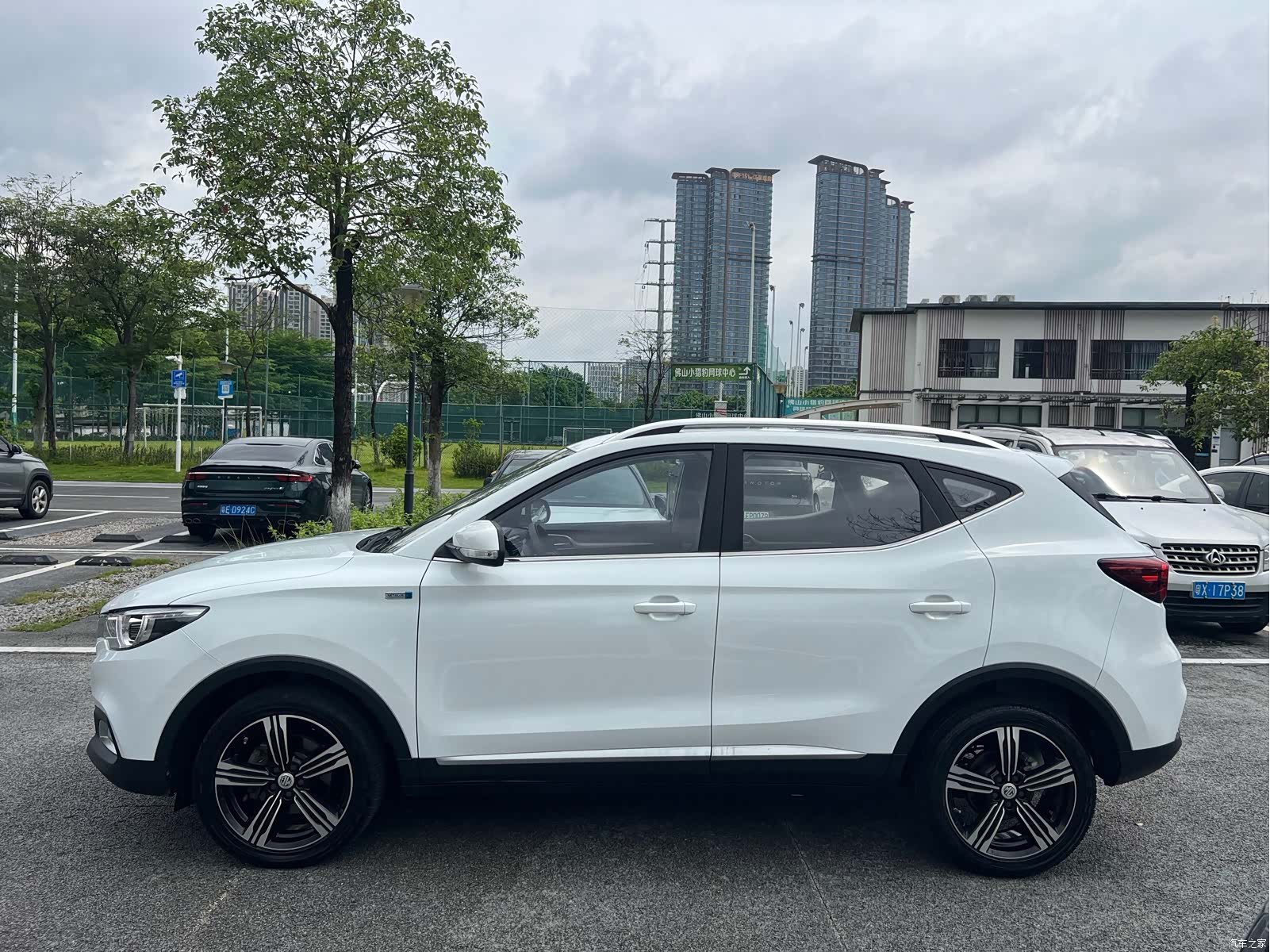 MG ZS, 2017 7