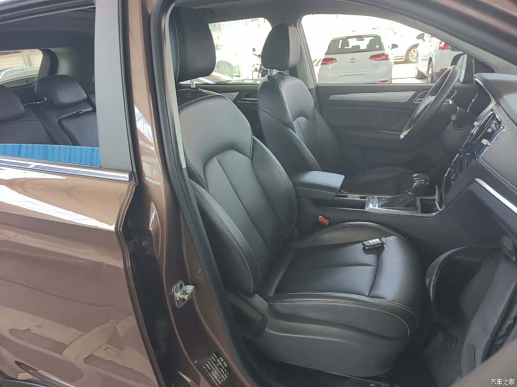 Roewe RX5, 2018 25