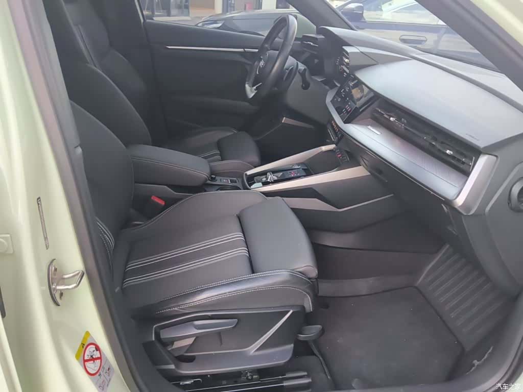 Audi A3, 2023 25