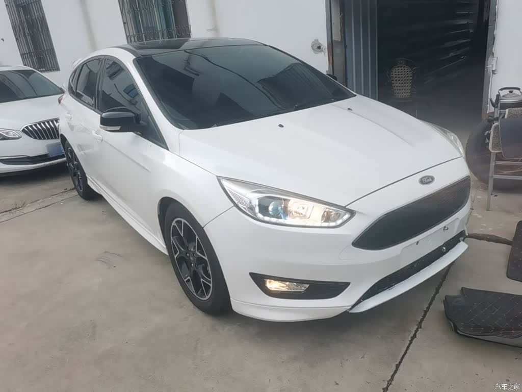 Ford Focus, 2017 4
