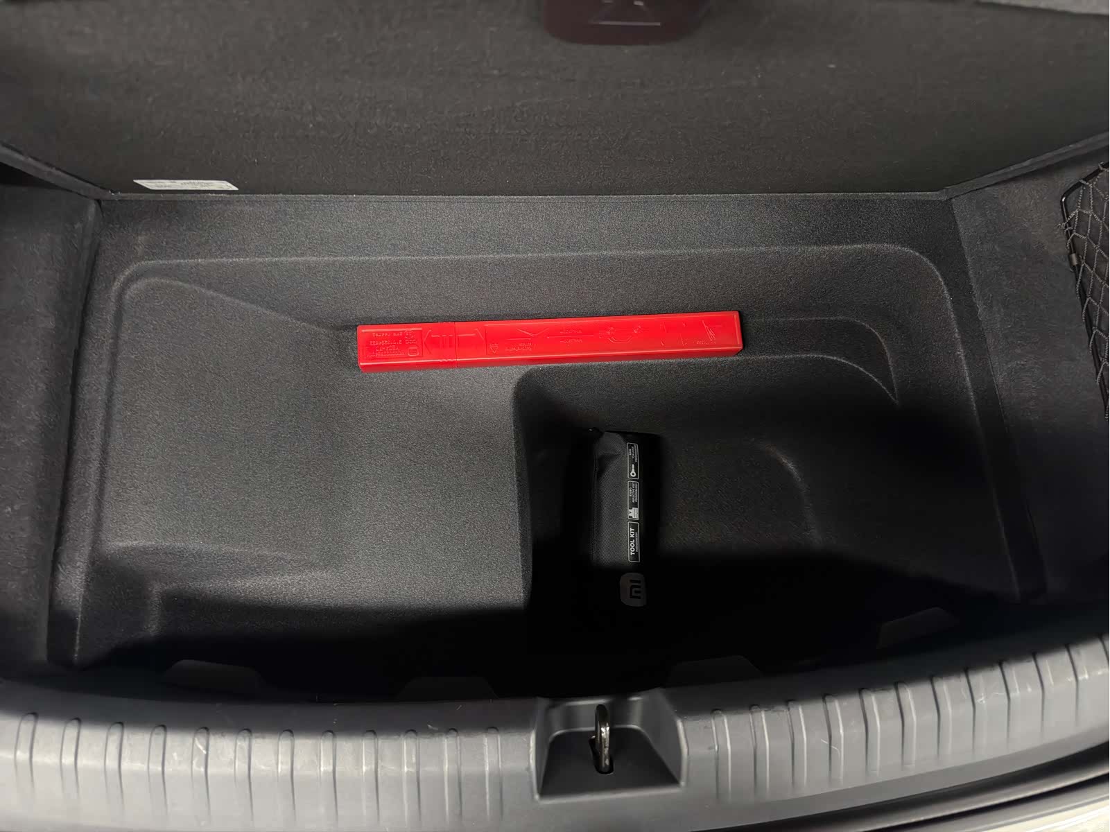 Xiaomi SU7, 2024 15