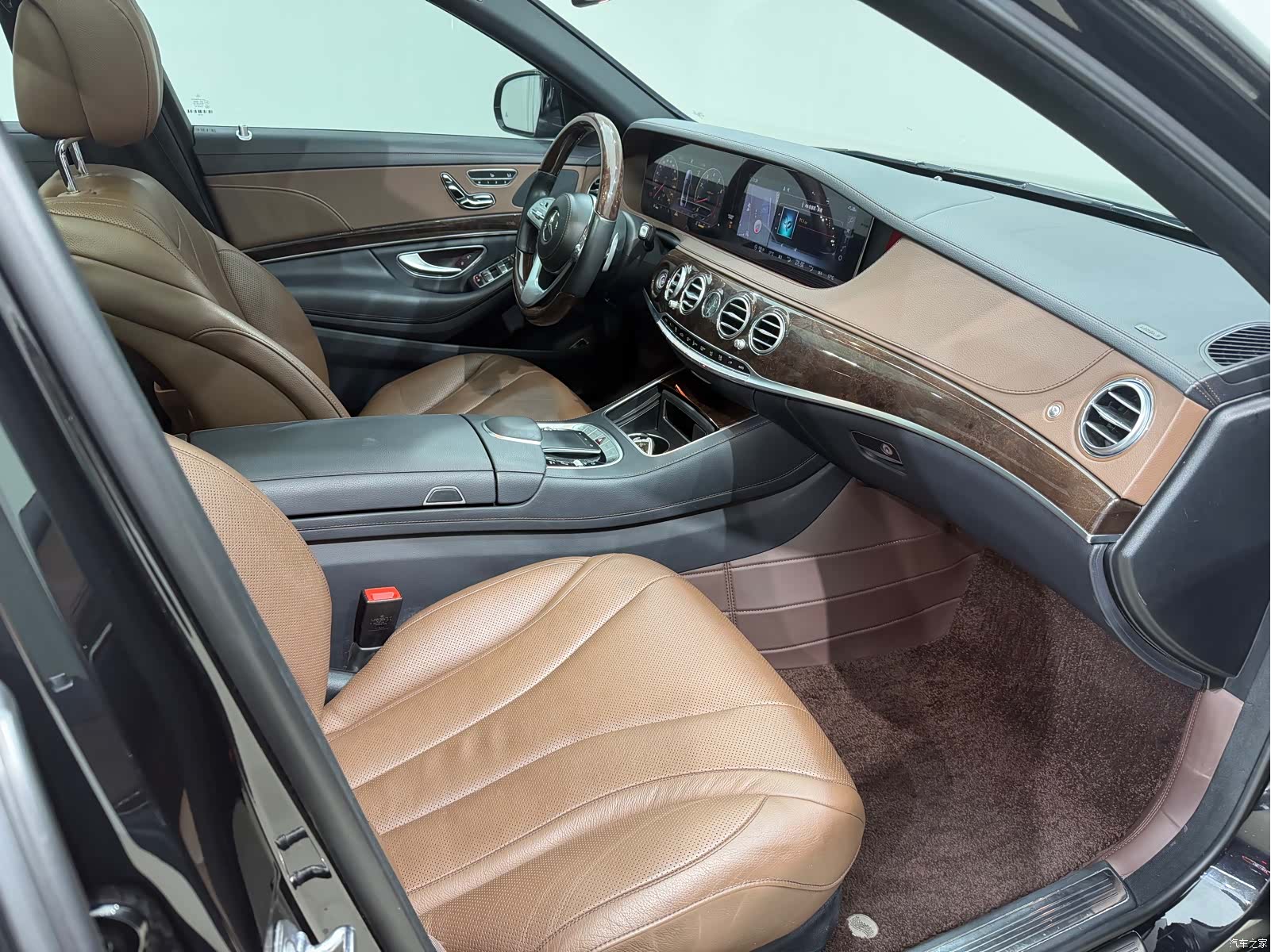 Mercedes-Benz S-Class, 2019 12