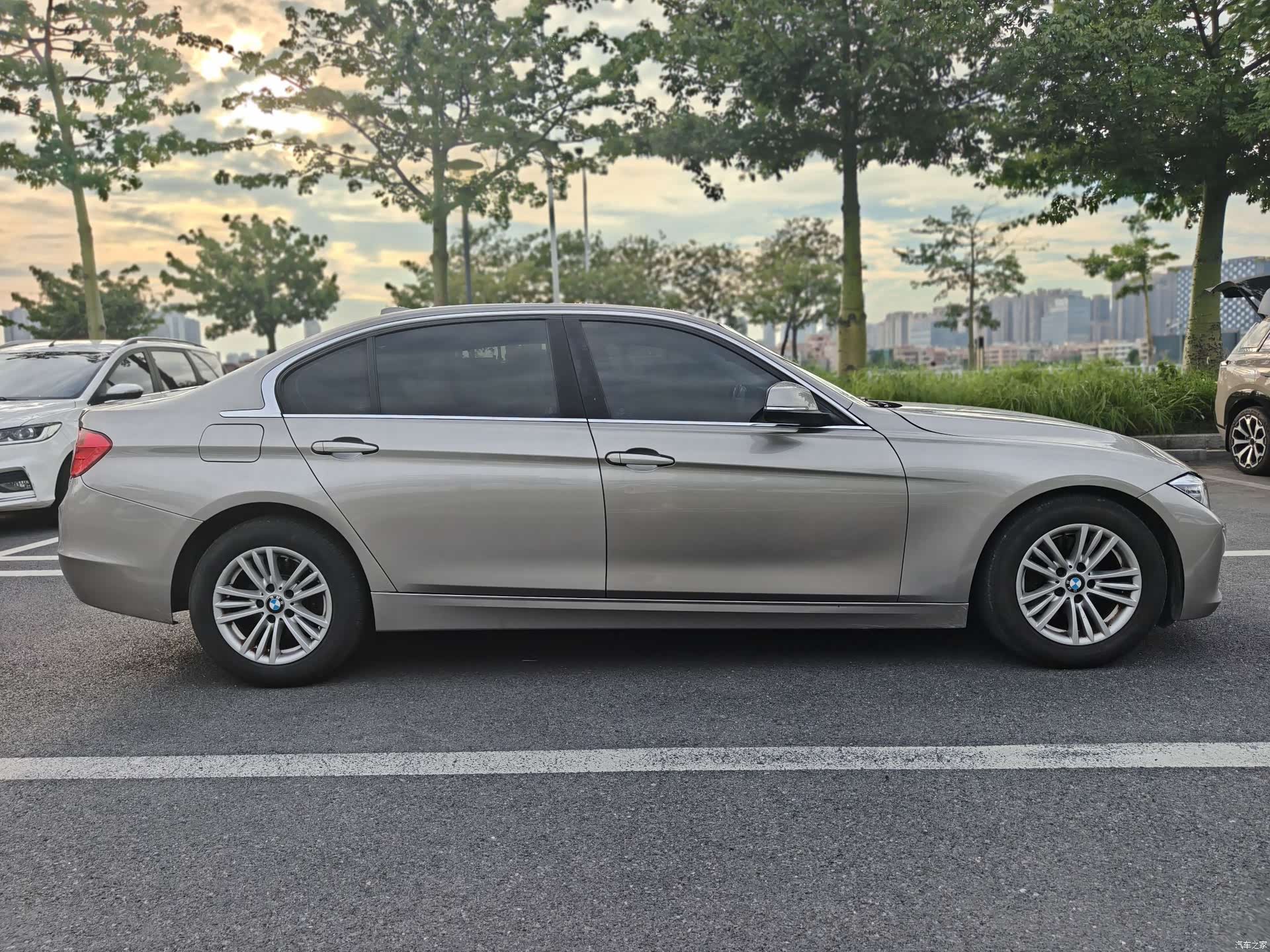 BMW 3 Series, 2015 8