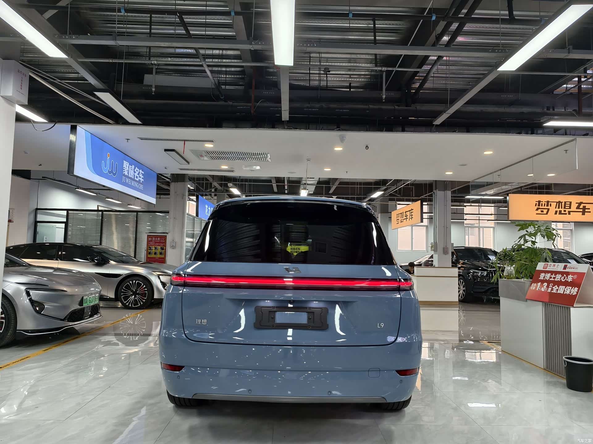 Li Auto L9, 2023 все фото