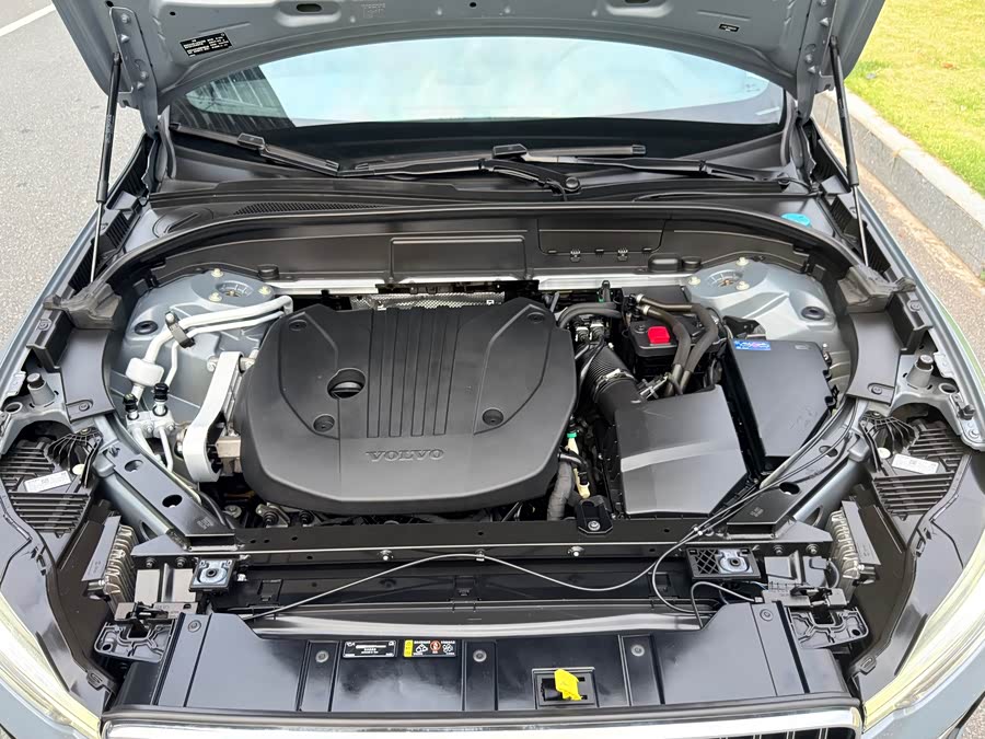 Volvo XC60 2021, фото 37