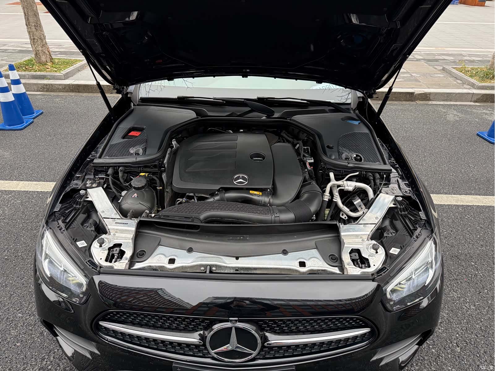 Mercedes-Benz E-Class, 2021 15