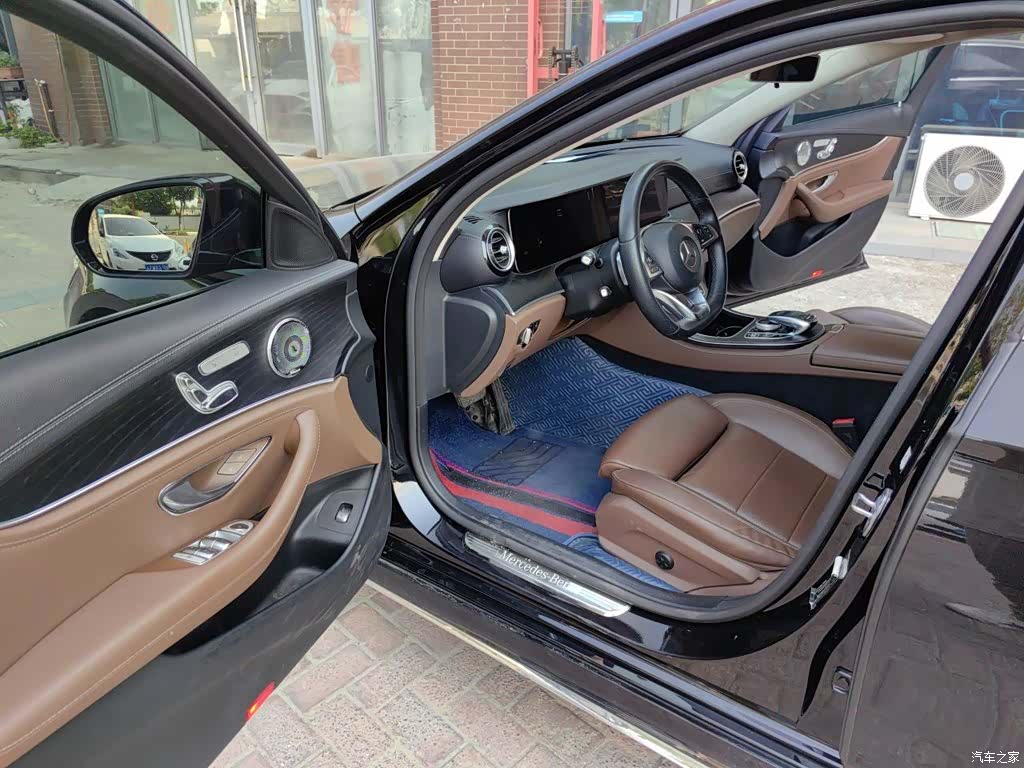 Mercedes-Benz E-Class, 2019 14