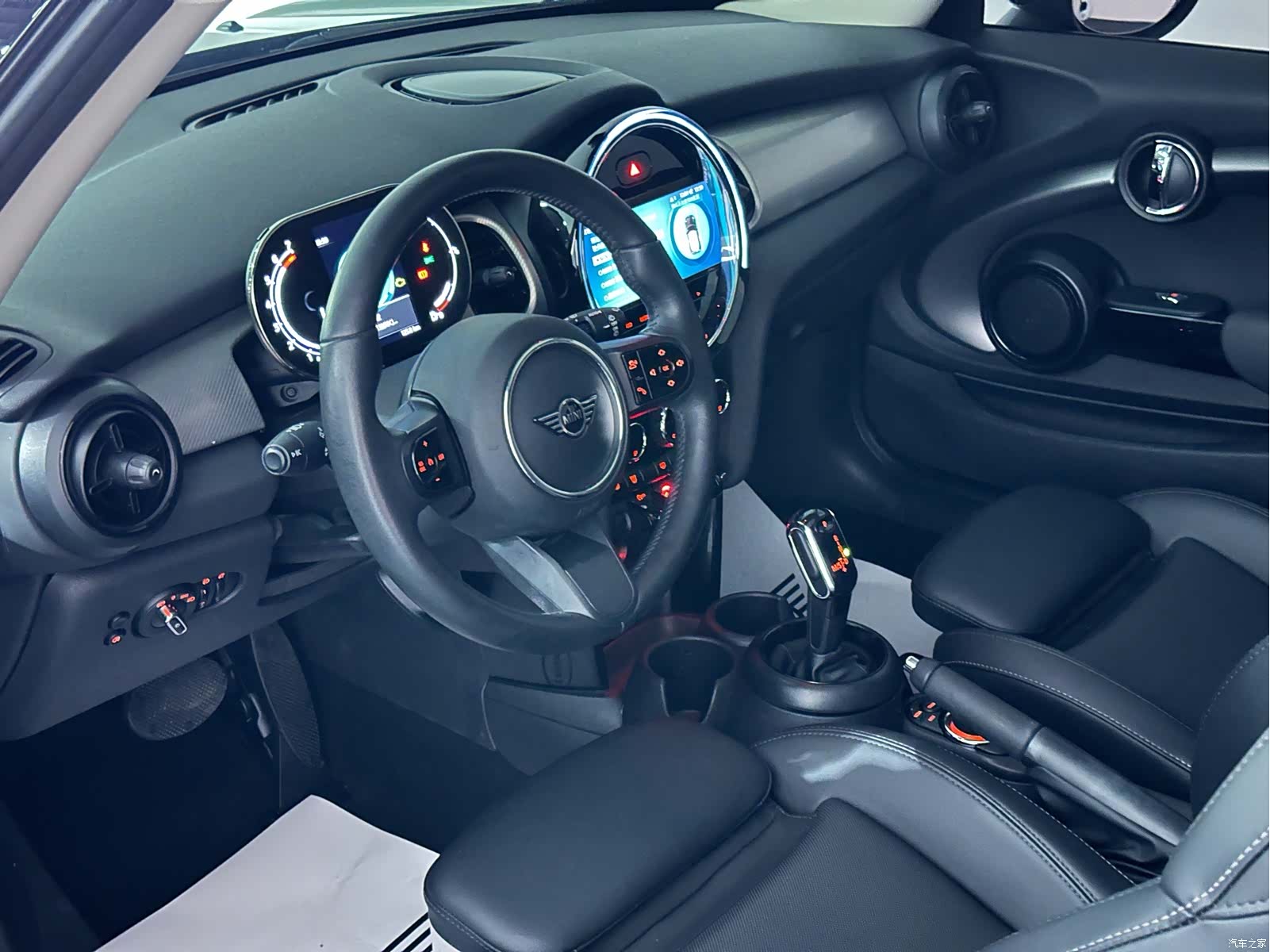 Mini Cooper, 2021 10