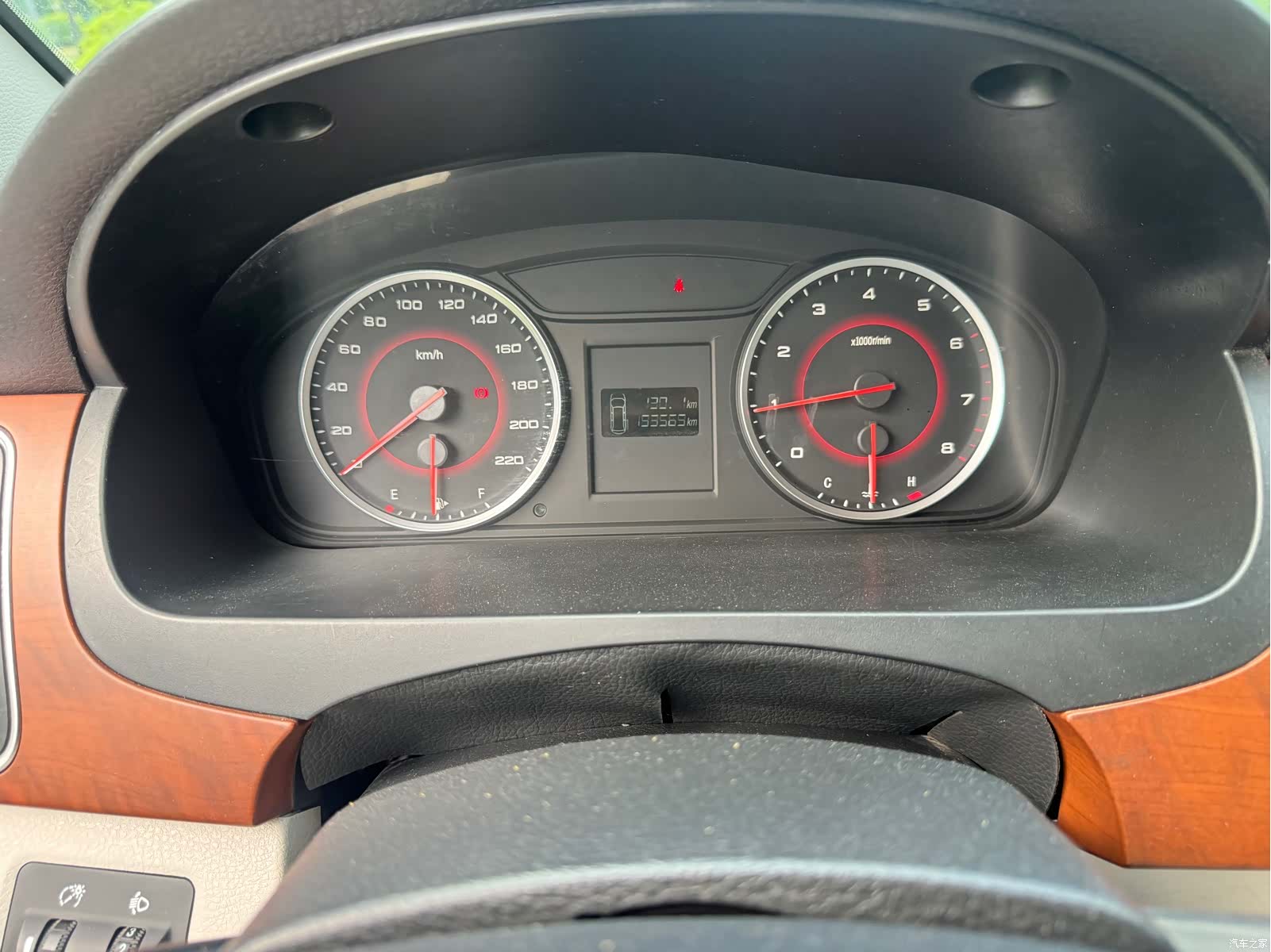 Maxus G10, 2015 17