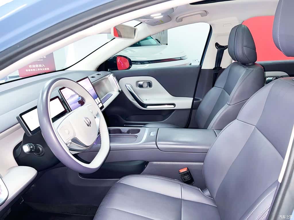 Leapmotor B01, 2025 15