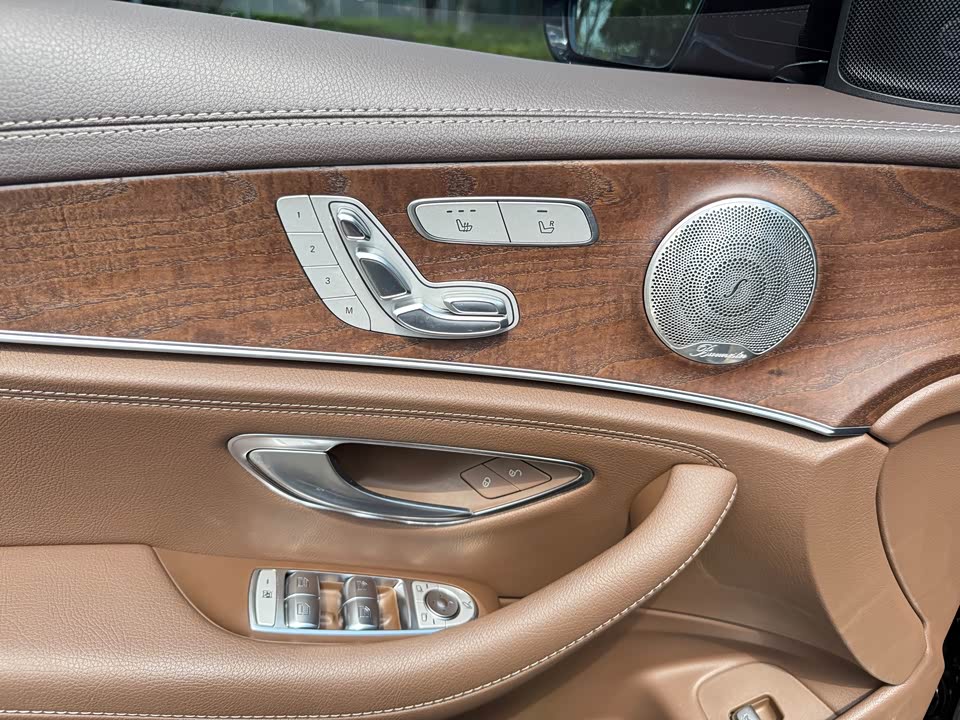 Mercedes-Benz E-class Mercedes-Benz E-class