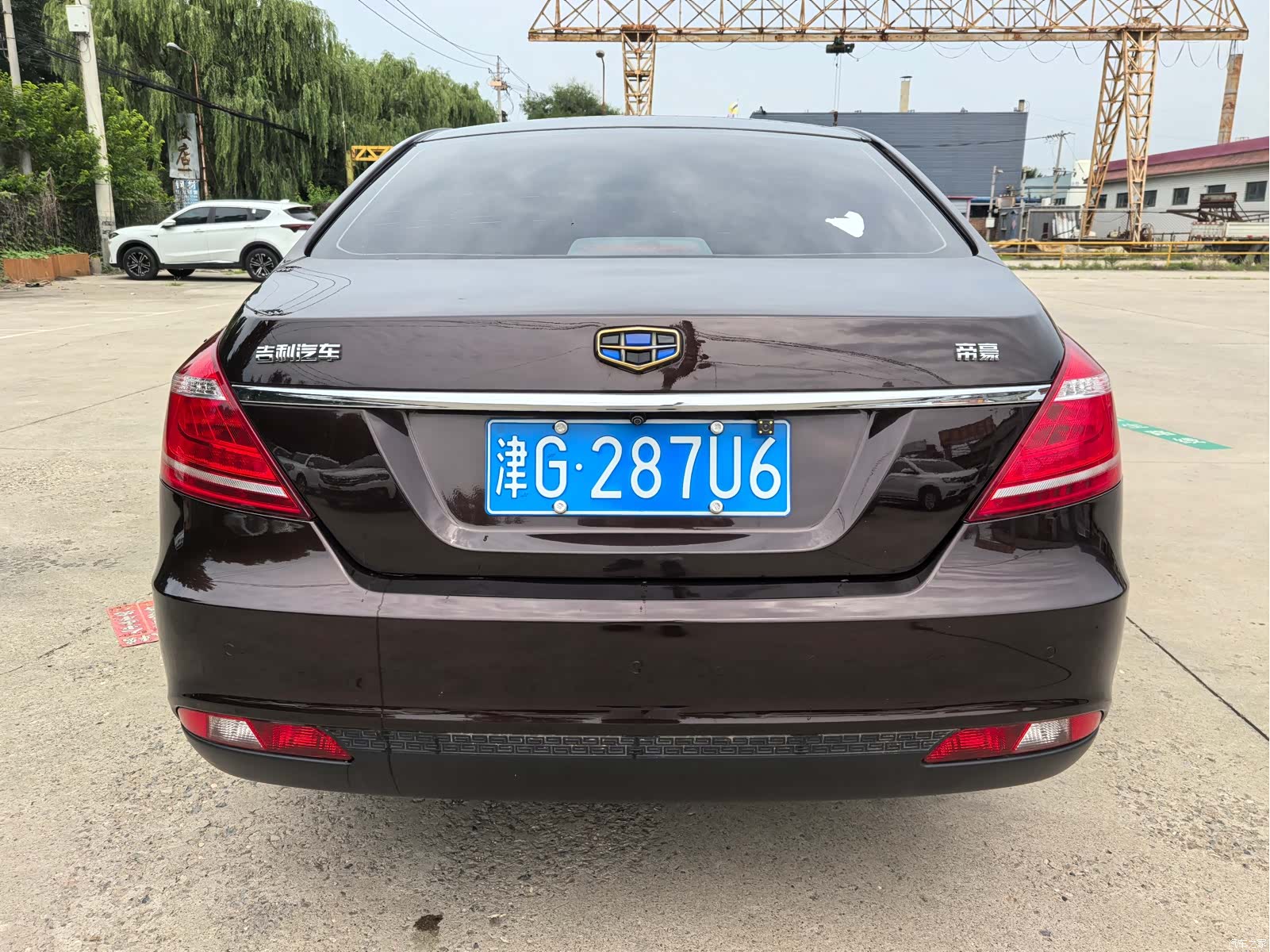 Geely Emgrand, 2016 6