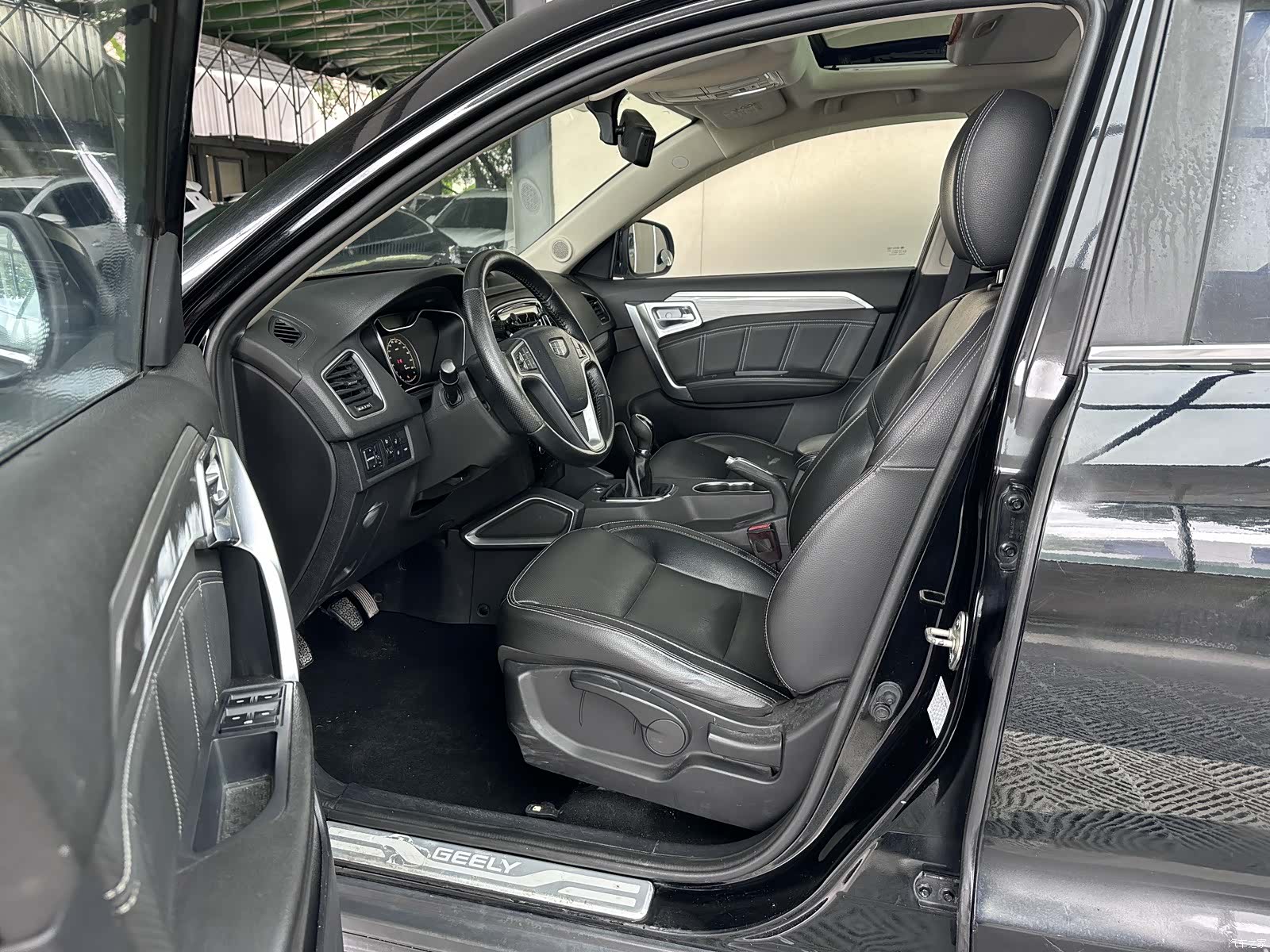Geely X6, 2017 8