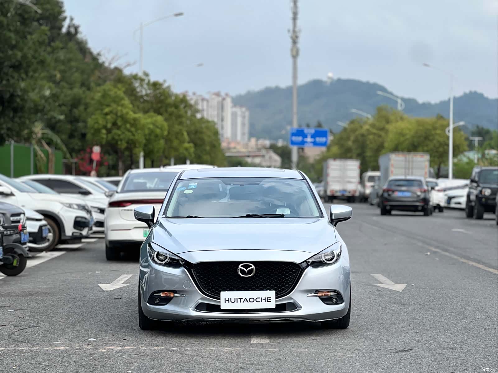 Mazda Mazda3, 2018 2
