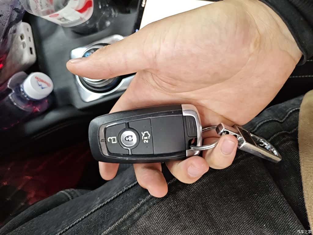 Ford Focus, 2021 9