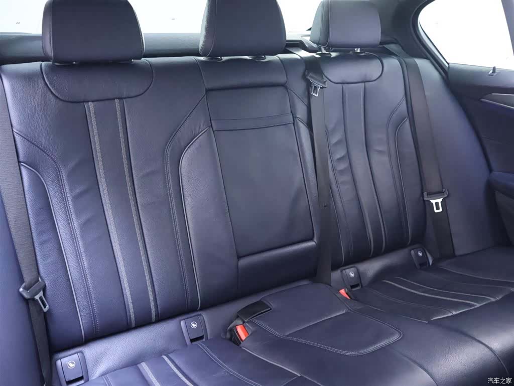 BMW 5 Series, 2018 22