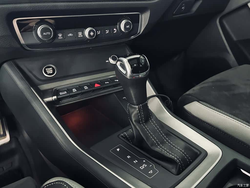 Audi Q3, 2021 21