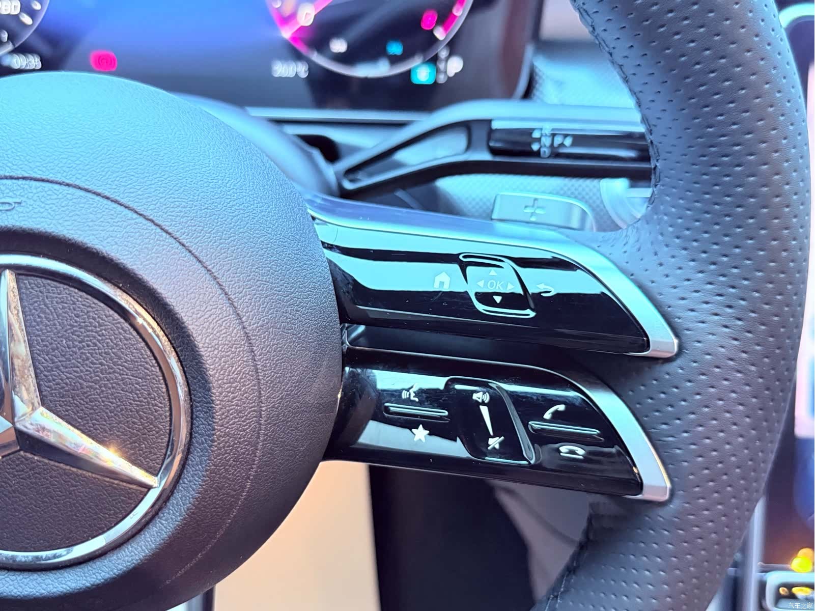 Mercedes-Benz C-Class, 2023 15