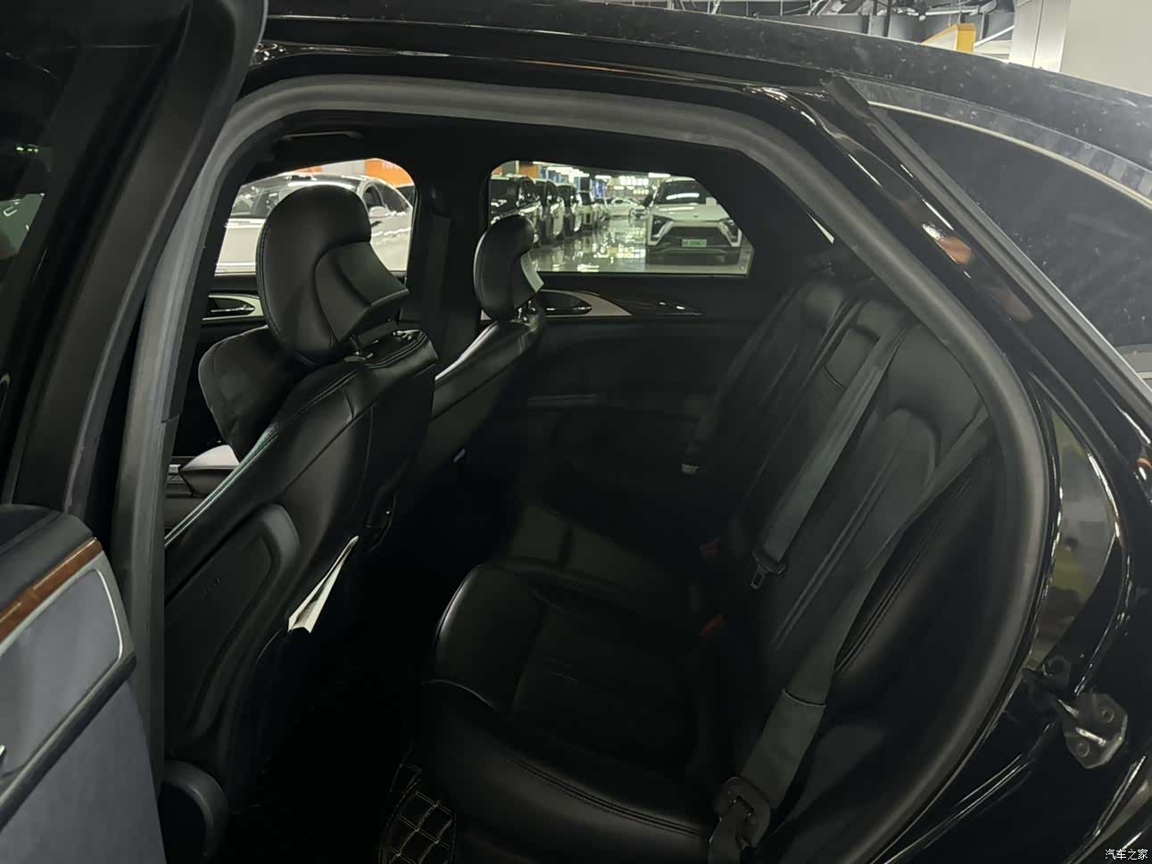 Lincoln MKZ, 2019 8