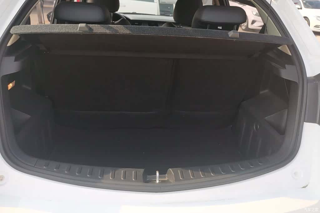 Geely X3, 2020 4