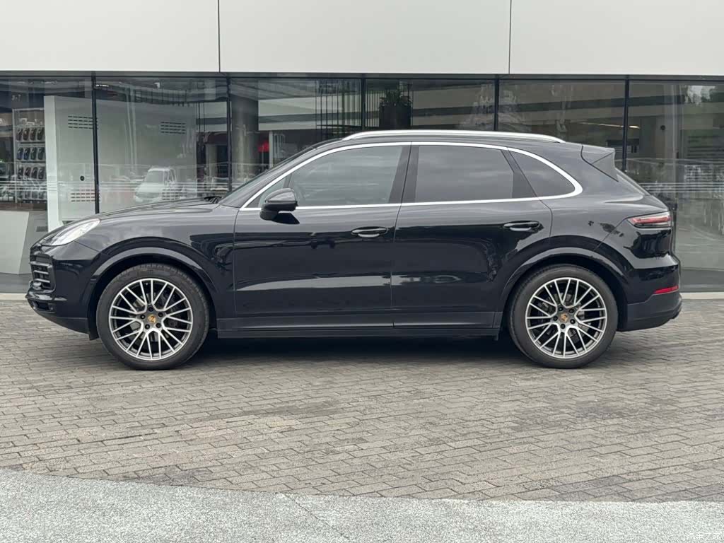 Porsche Cayenne, 2022 7