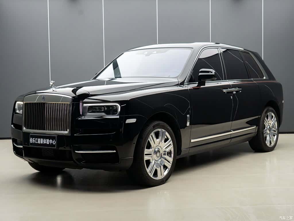 Rolls-Royce Cullinan, 2021 2