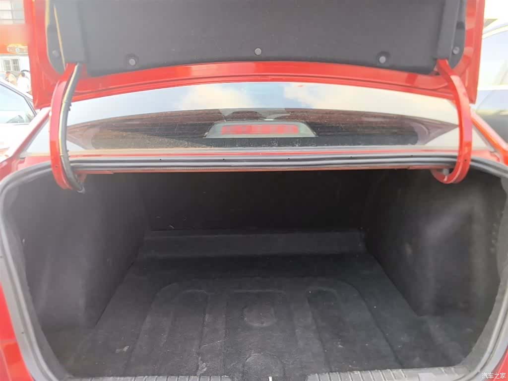 Chevrolet SE, 2016 19