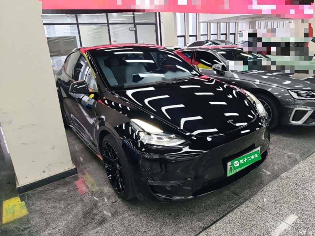 Tesla Model Y, 2021 4