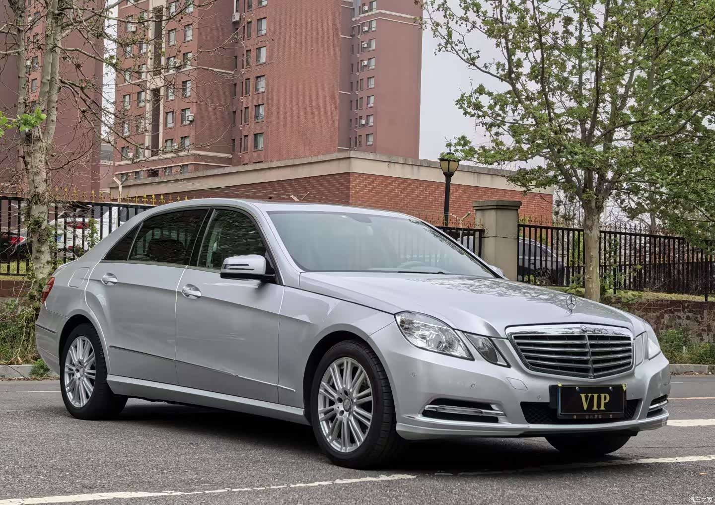 Mercedes-Benz E-Class, 2013 3