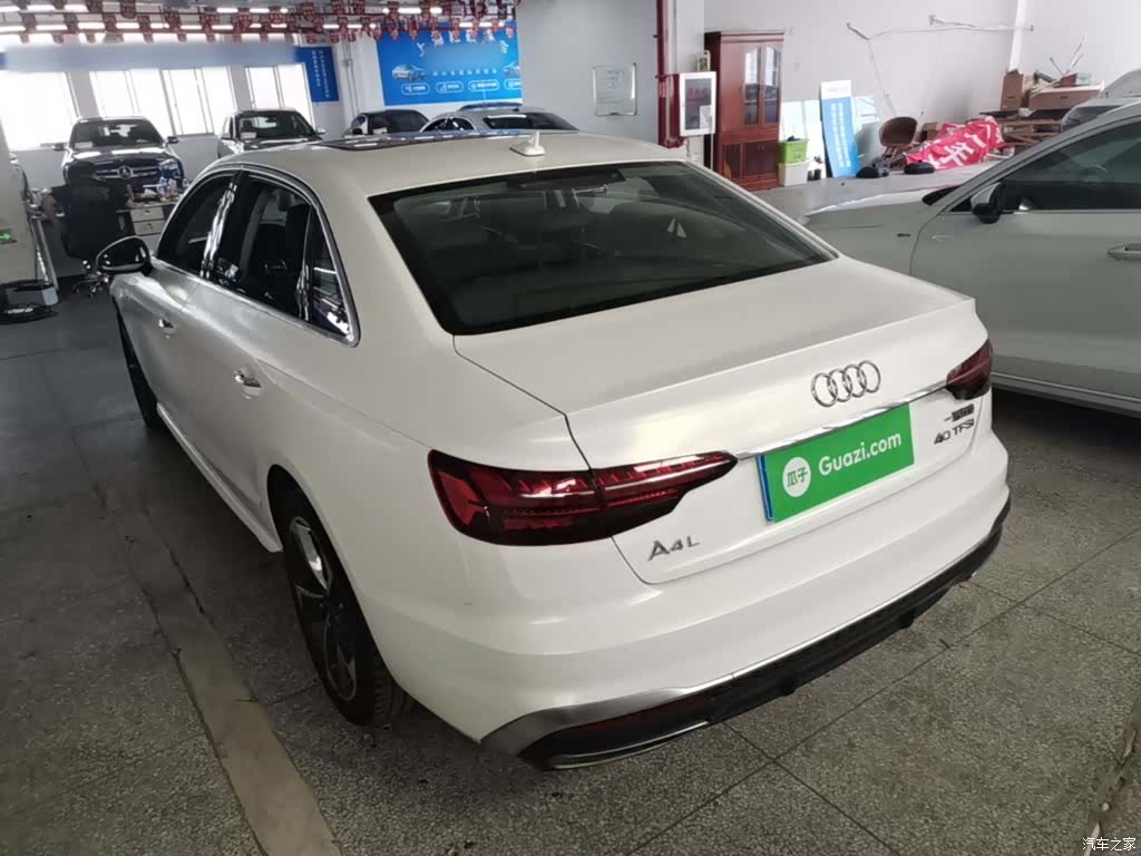 Audi A4L, 2024 все фото