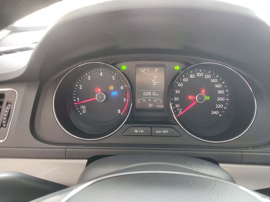 Volkswagen Lavida, 2017 12