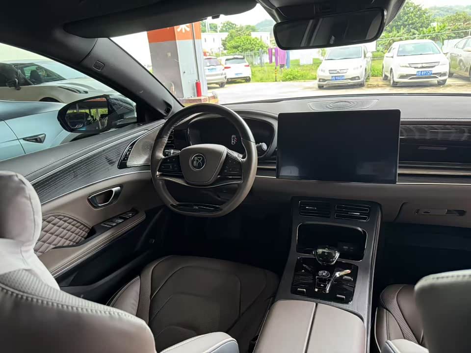 BYD Han