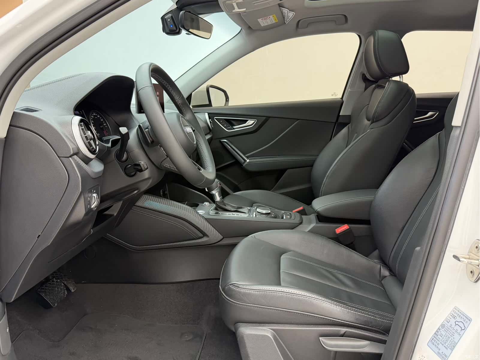 Audi Q2L, 2022 12