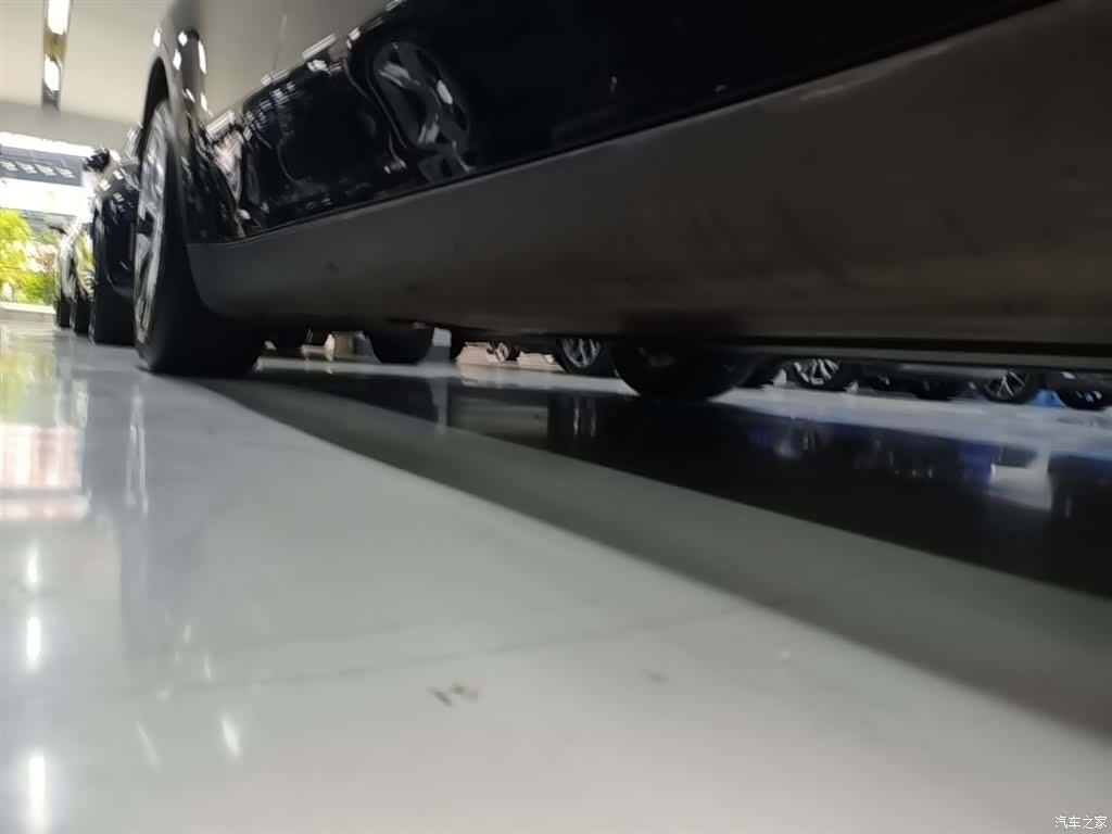 Tesla Model Y, 2022 21