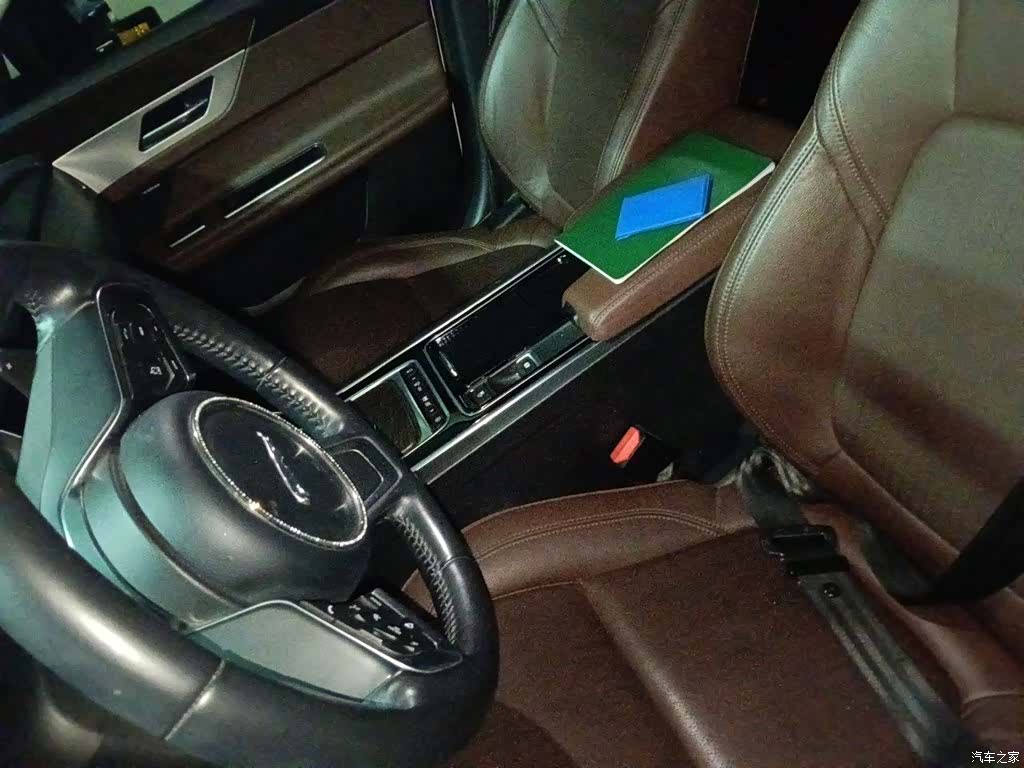 Land Rover XFL, 2018 8