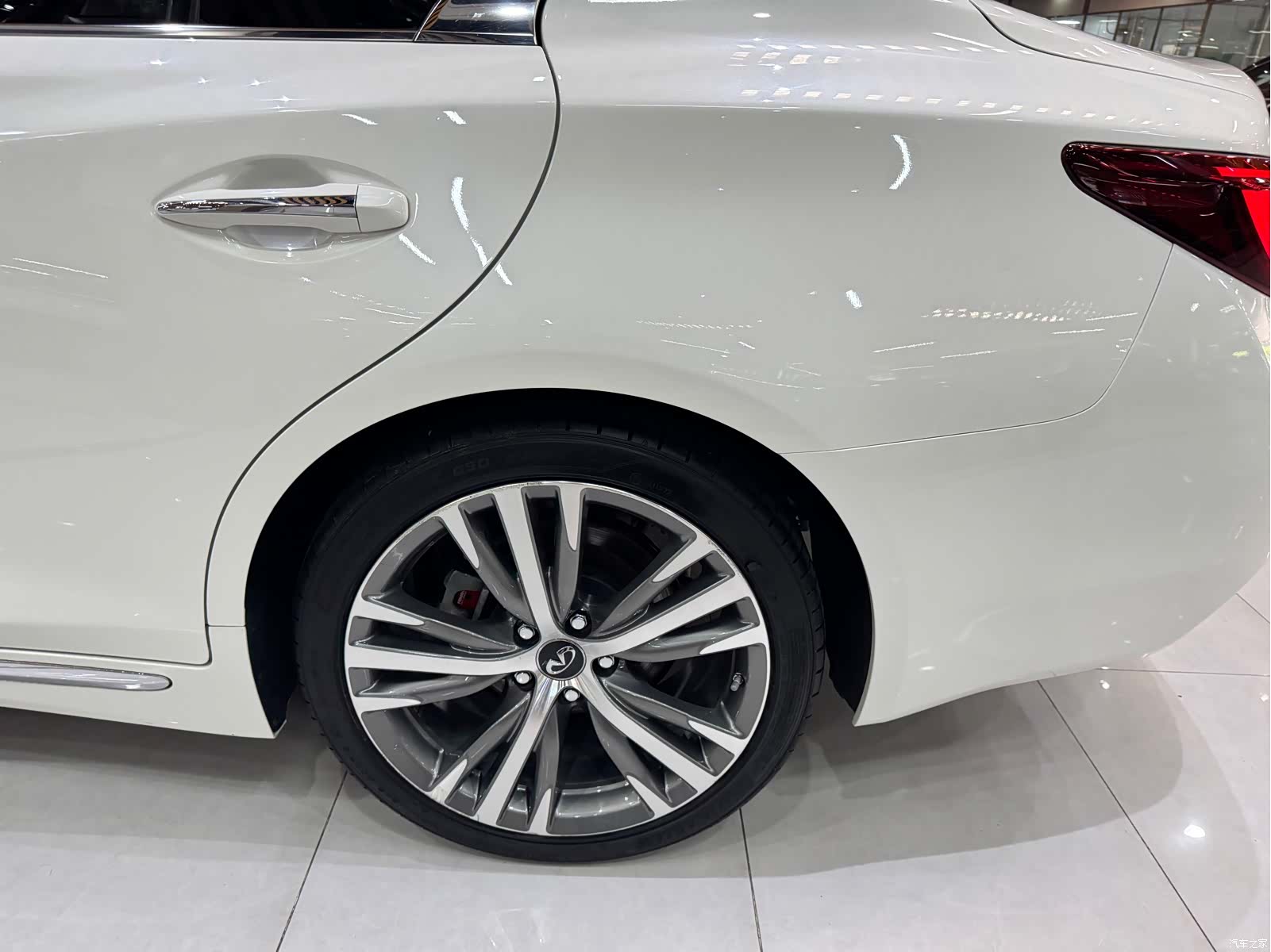 Infiniti Q50L, 2020 34