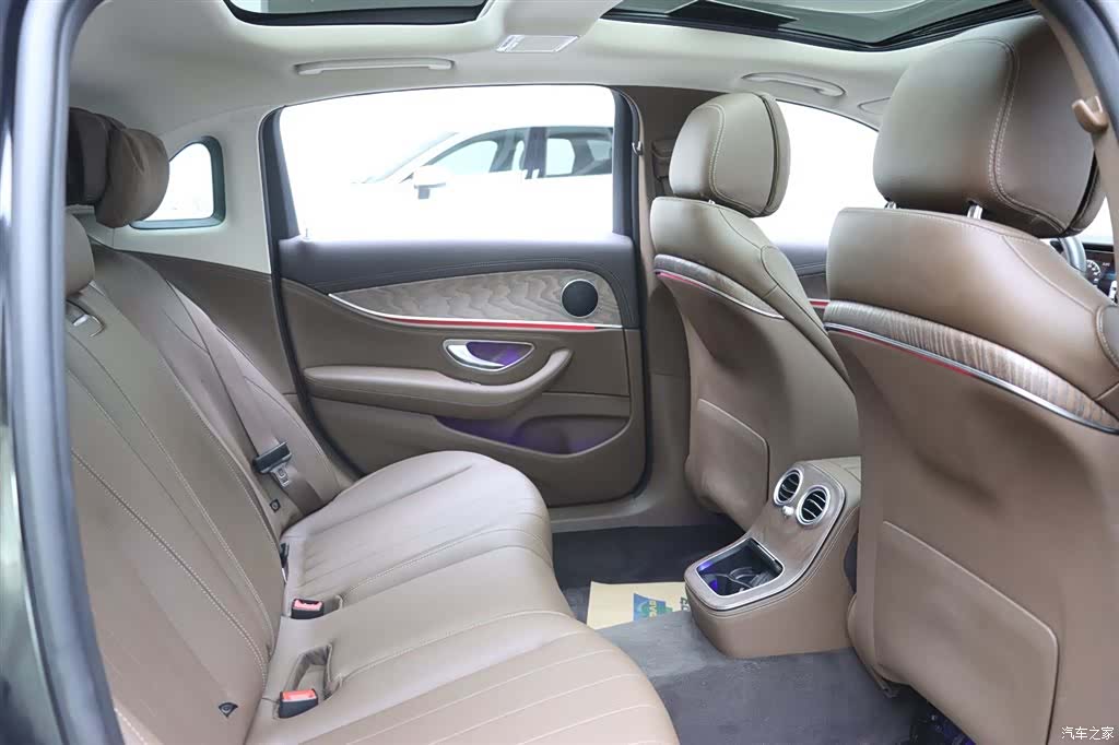 Mercedes-Benz E-Class, 2021 16