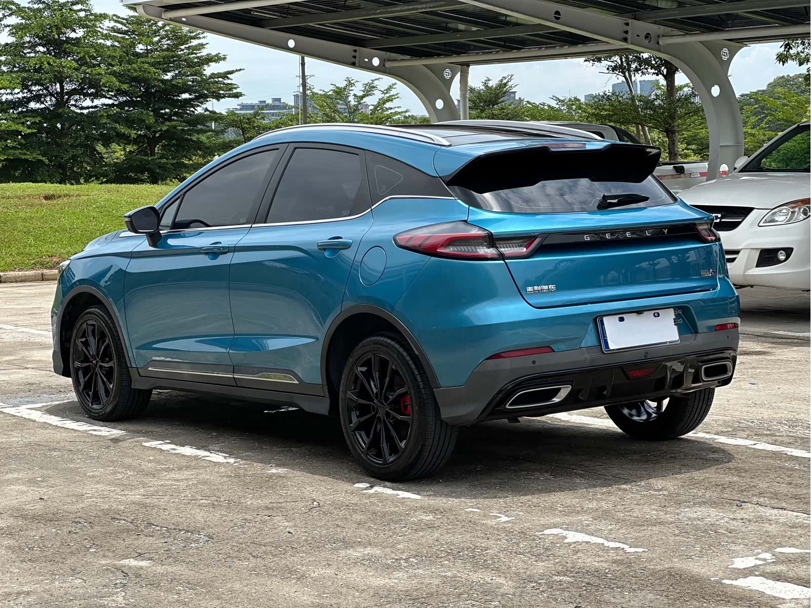 Geely Emgrand, 2022 11