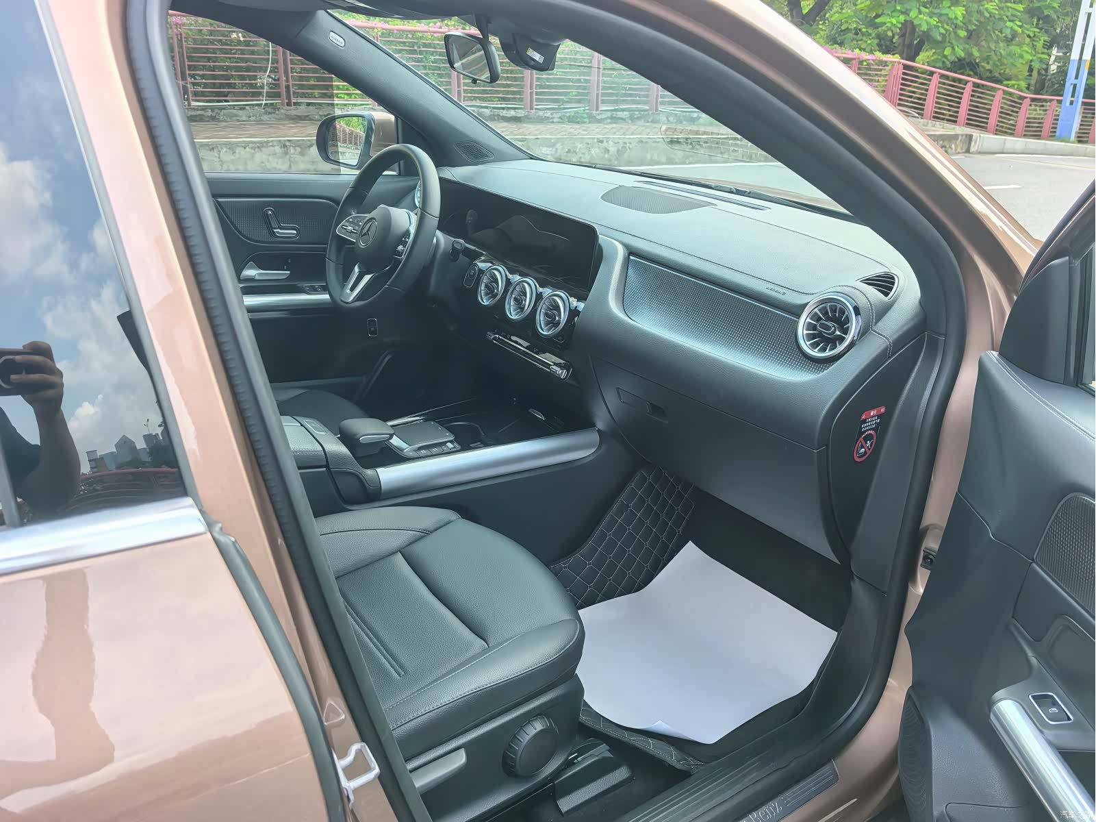 Mercedes-Benz EQA, 2024 12