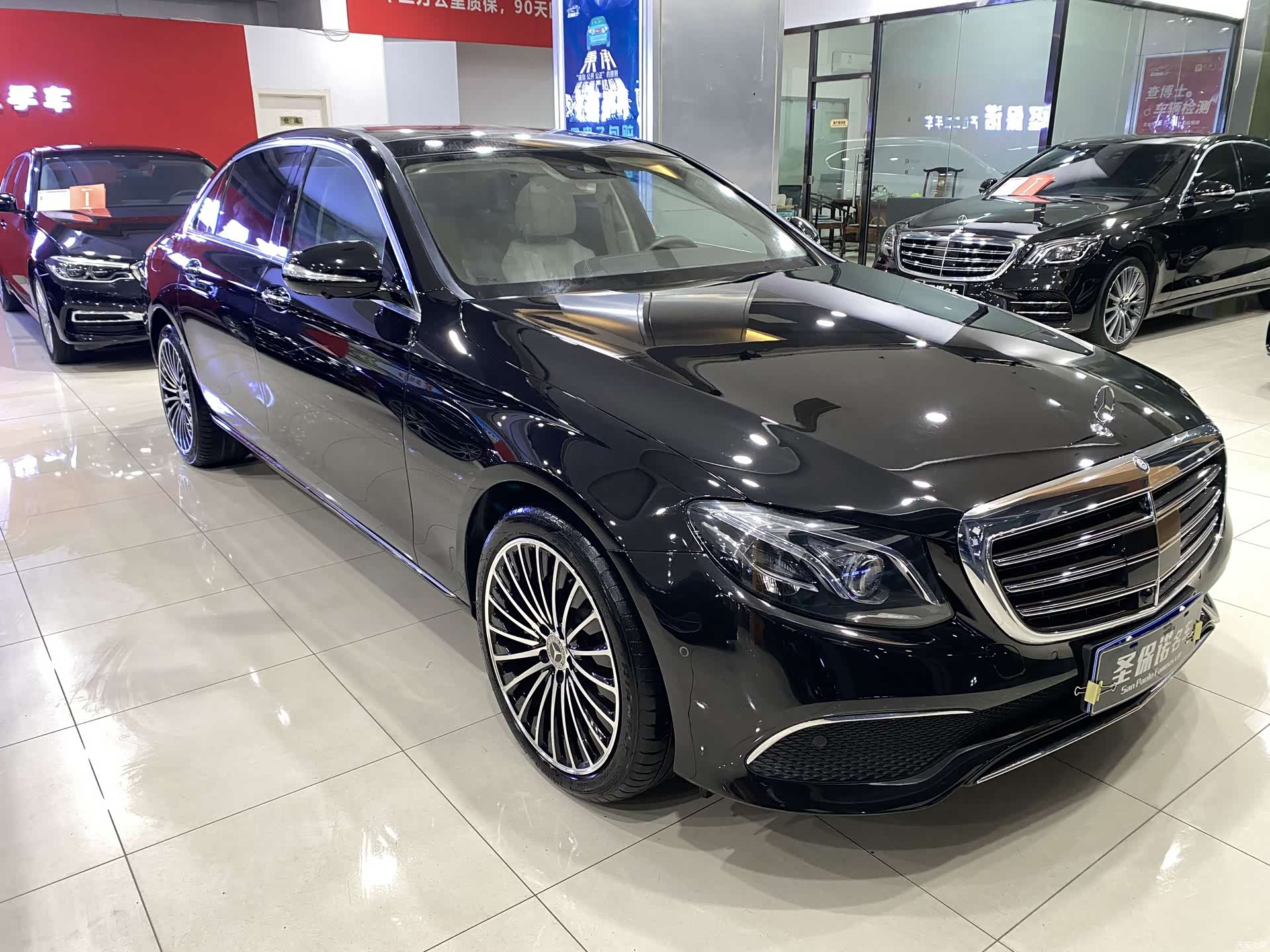 Mercedes-Benz E-Class, 2018 3