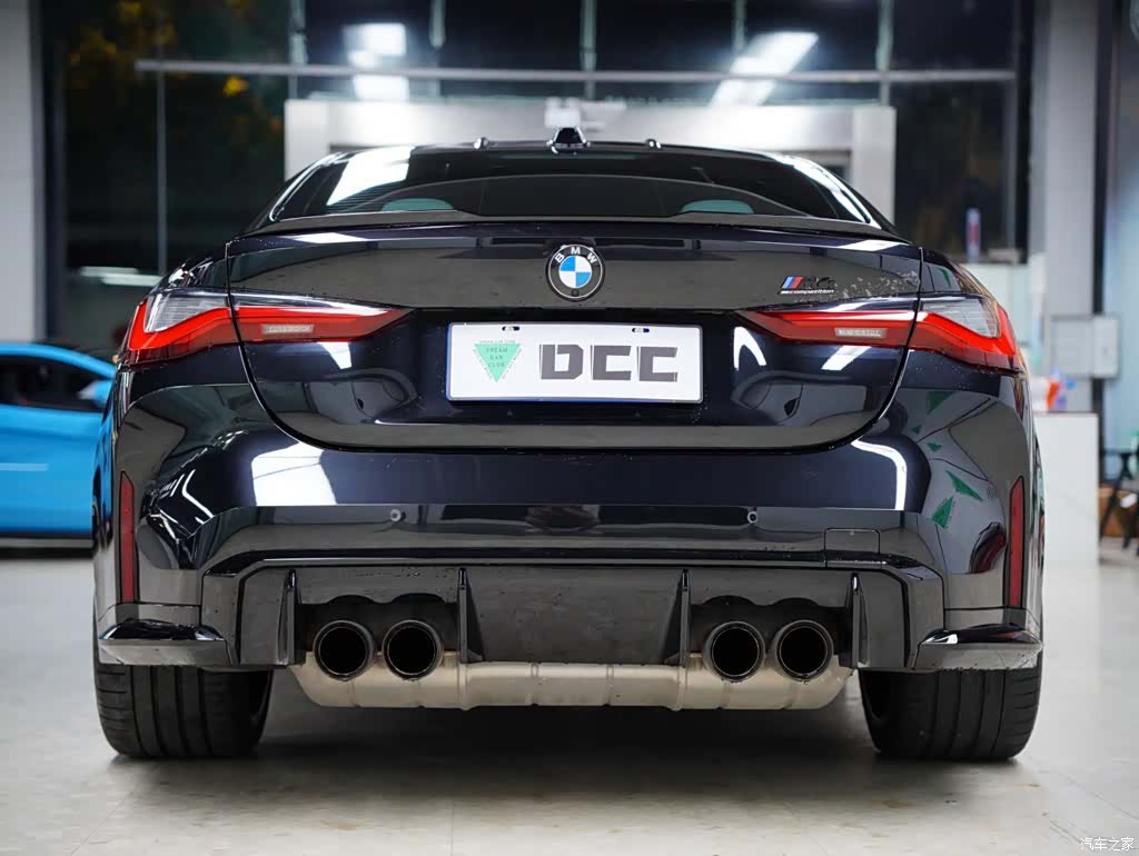 BMW M4, 2023 8