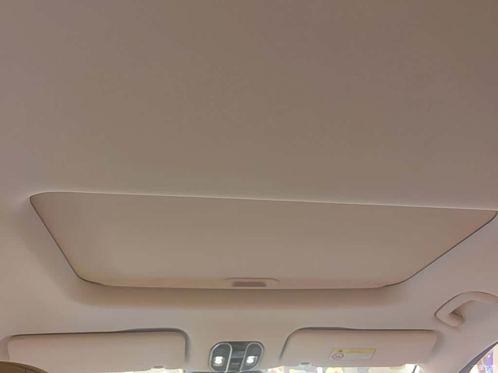 Trumpchi E8, 2024 11