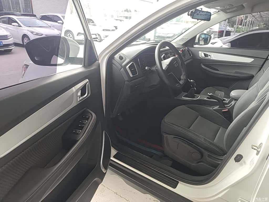Geely X6, 2020 16