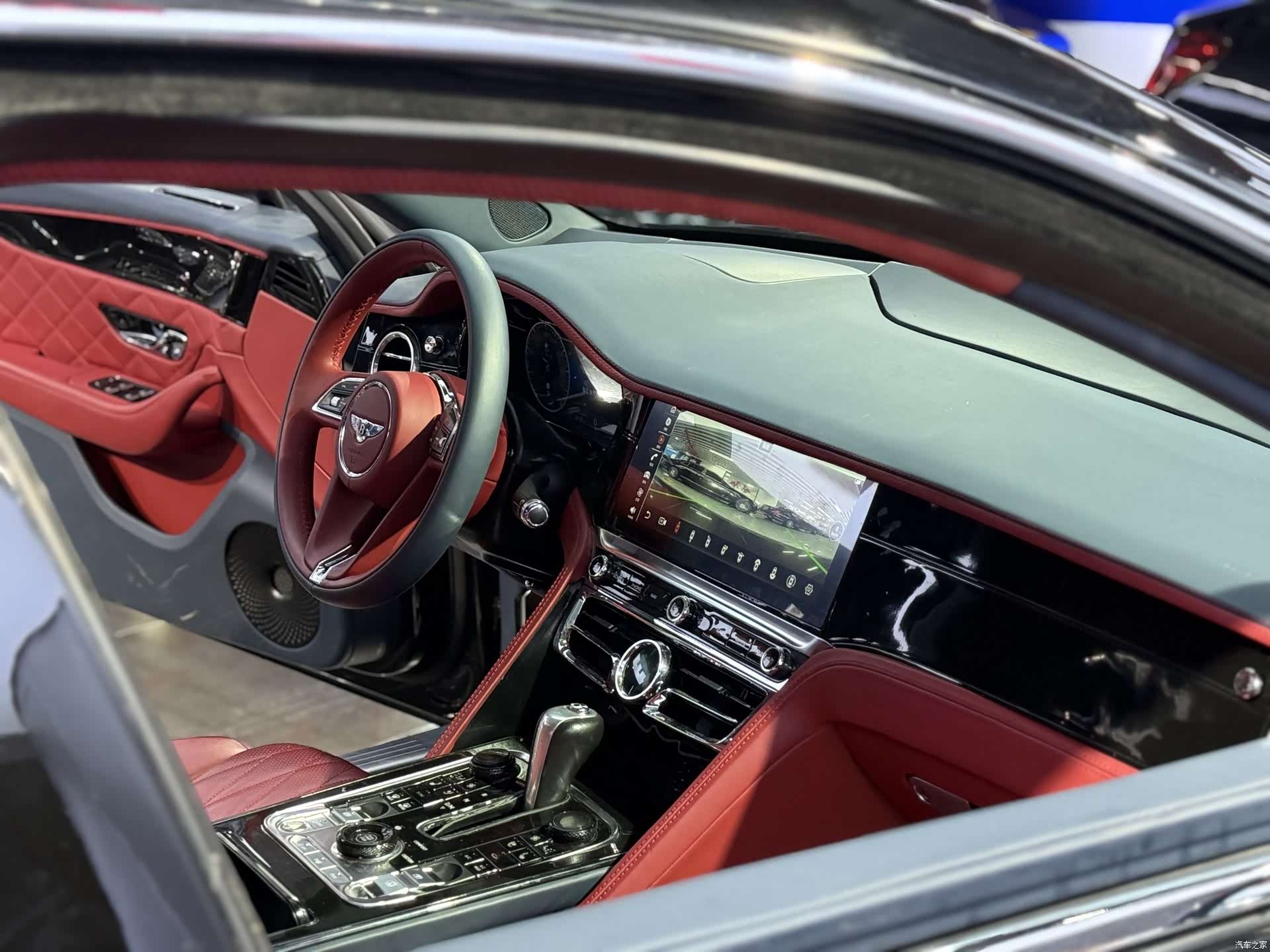 Bentley Flying Spur, 2012 8