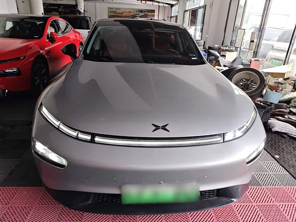 XPENG P7