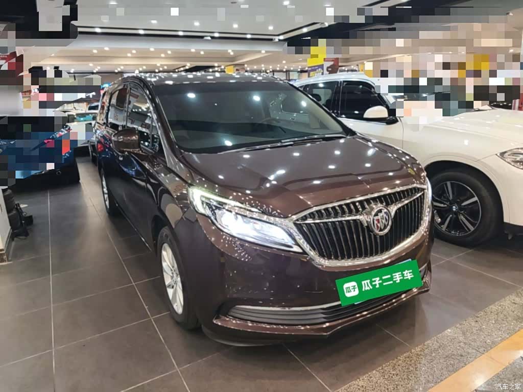Buick GL8, 2019 4