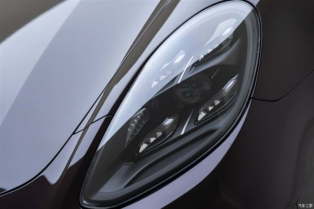 Porsche Panamera, 2022 все фото