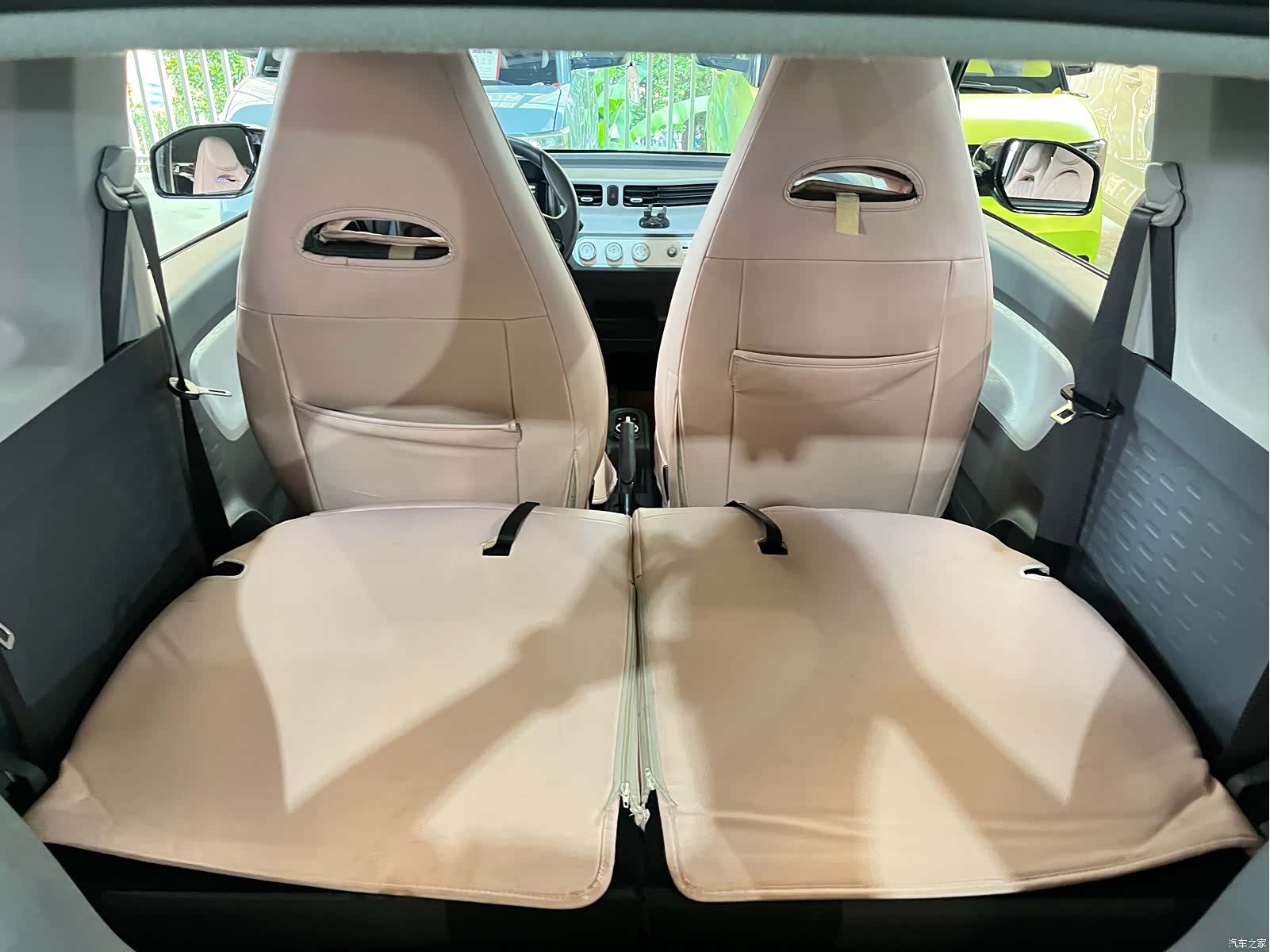 Wuling MINIEV, 2021 10