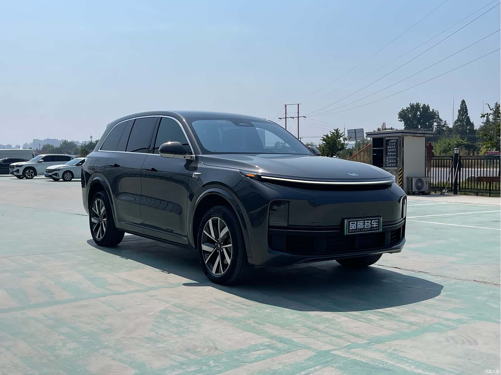 Li Auto L8, 2023 3