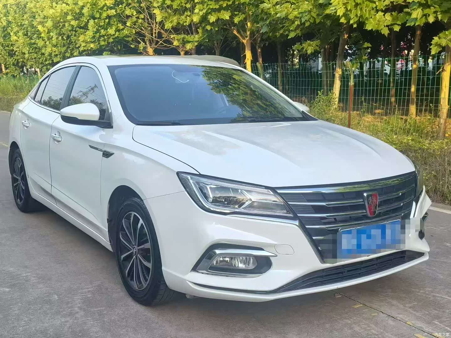 Roewe i5, 2021 3